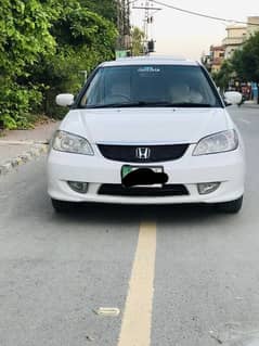 Honda Civic Oriel 2004