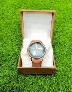 NEW MEN'S CASUAL WATCH