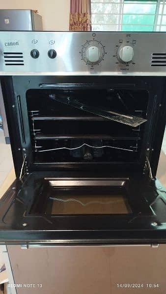 Canon Gas Oven - Almost new 3