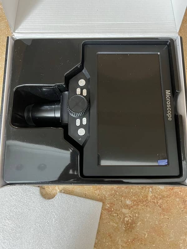 Portable digital microscope  with 7 inch lcd, 12 MP high expansion 2