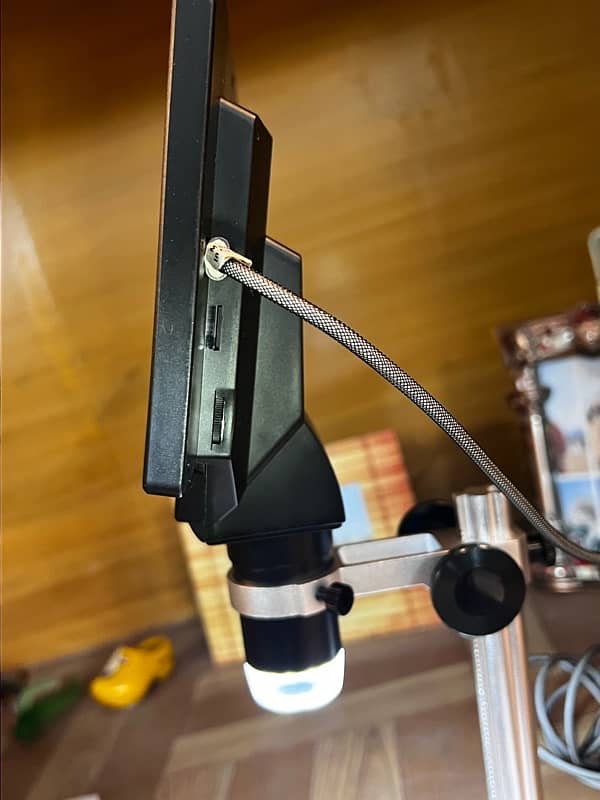 Portable digital microscope  with 7 inch lcd, 12 MP high expansion 14