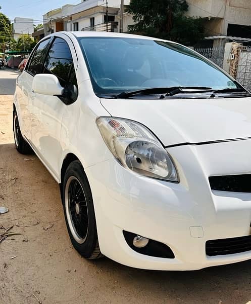 Toyota Vitz 2008 3