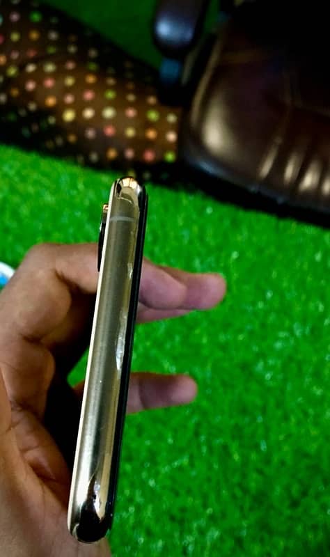 IPHONE XS MAX BOX OPEN | 256GB | GOLD COLOUR | PTA APROVED 3