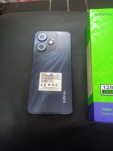 Infinix HOT 30 6