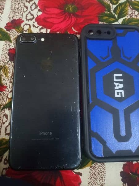 Iphon 7plus non PTA 4