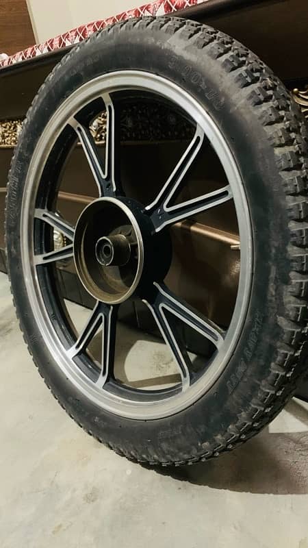 Cg 125 rare alloy rim for sale with tyre tube 2