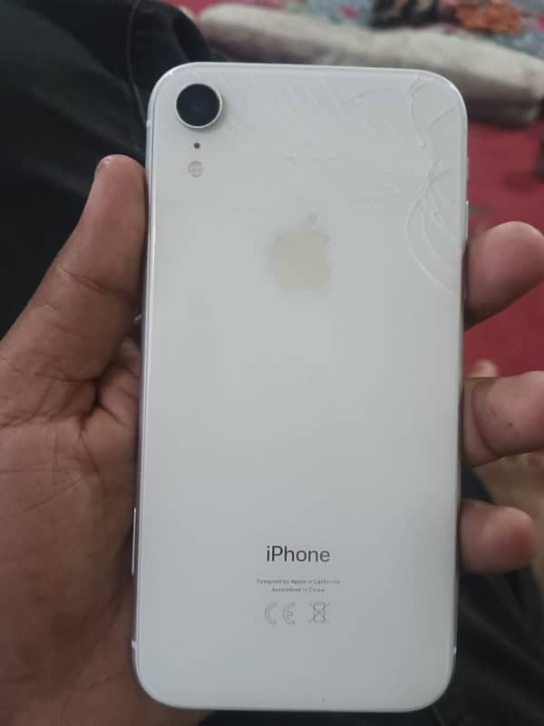 iphone XR 1