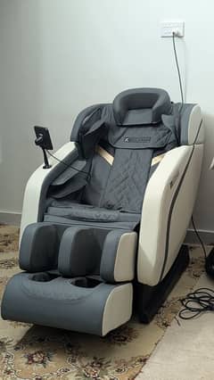 JC Buckman Massage Chair Brand New