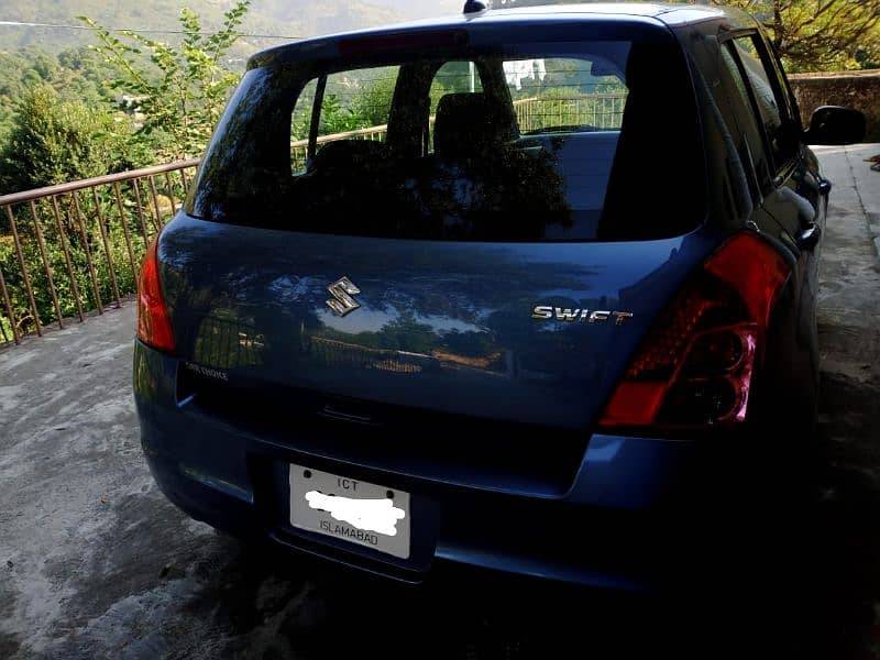 Suzuki Swift 2010 3