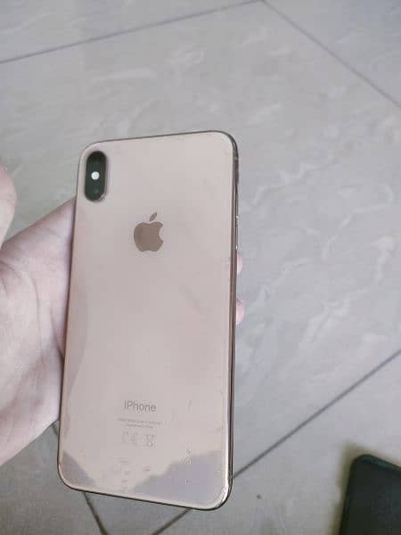 Iphone xs max with box 2