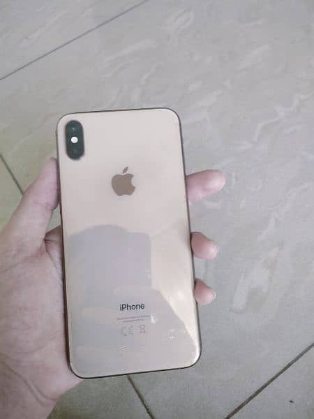 Iphone xs max with box 6