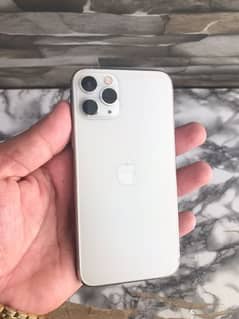 iPhone 11 Pro 0