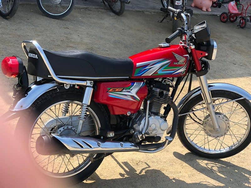 Honda 125 (2023) 1