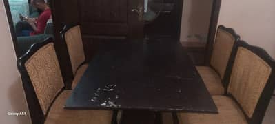 dinning table for sale with 4chairs