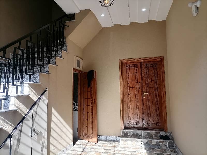 Prime Location A Centrally Located House Is Available For sale In Lahore 2