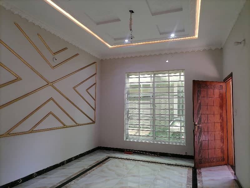 Prime Location A Centrally Located House Is Available For sale In Lahore 4