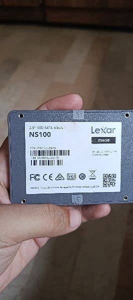 SSD STORAGE 256 gb 1