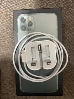 Iphone 11 pro max 100% Original Box pulled Charge hy