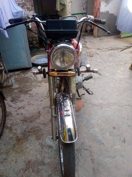 Honda 125 6