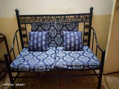 4 seater Iron sofa set 0