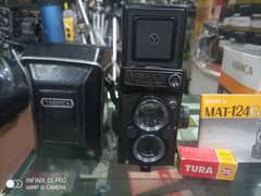 yashica Mat 124G (120) TLR Camera with box pack