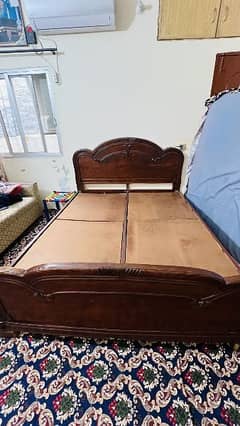 wooden bed without matres 0