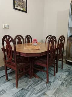 Good condition Dining table 0