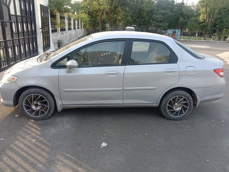 Honda City IDSI 2005 10