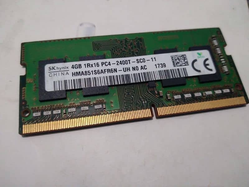 4GB SK Hynix DDR4 Laptop RAM (2400 MHz) - Great Condition. 1