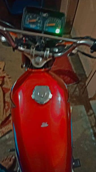 honda 125 2024 model. Rs 220000 6