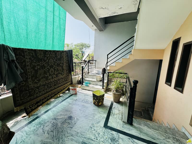 10 MARLA, COMPLETE TRIPLE STOREY HOUSE IN MARGHZAR HOT BLOCK & PRIME LOCATION 6