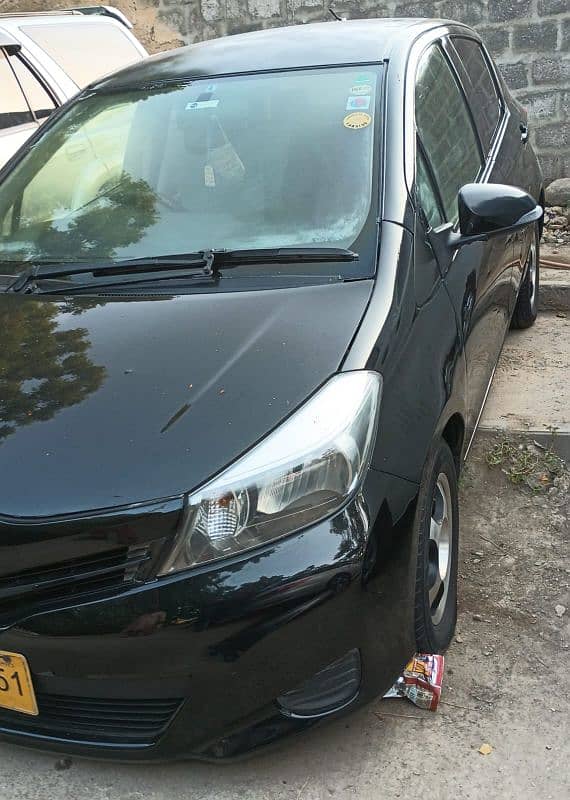 Toyota Vitz 2011- Reg 2013 push start URGENT SALE 5