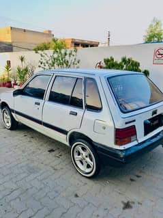 Suzuki Khyber 1990