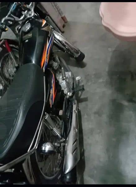 Honda CG 125 model 2018 for urgent sale 1