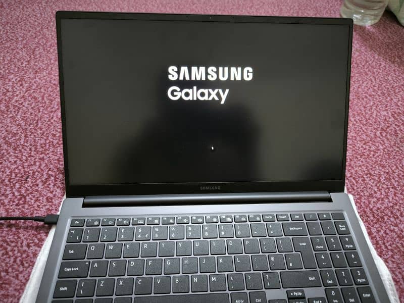 Samsung Galaxy Book 3 Core i5 13th Gen 8