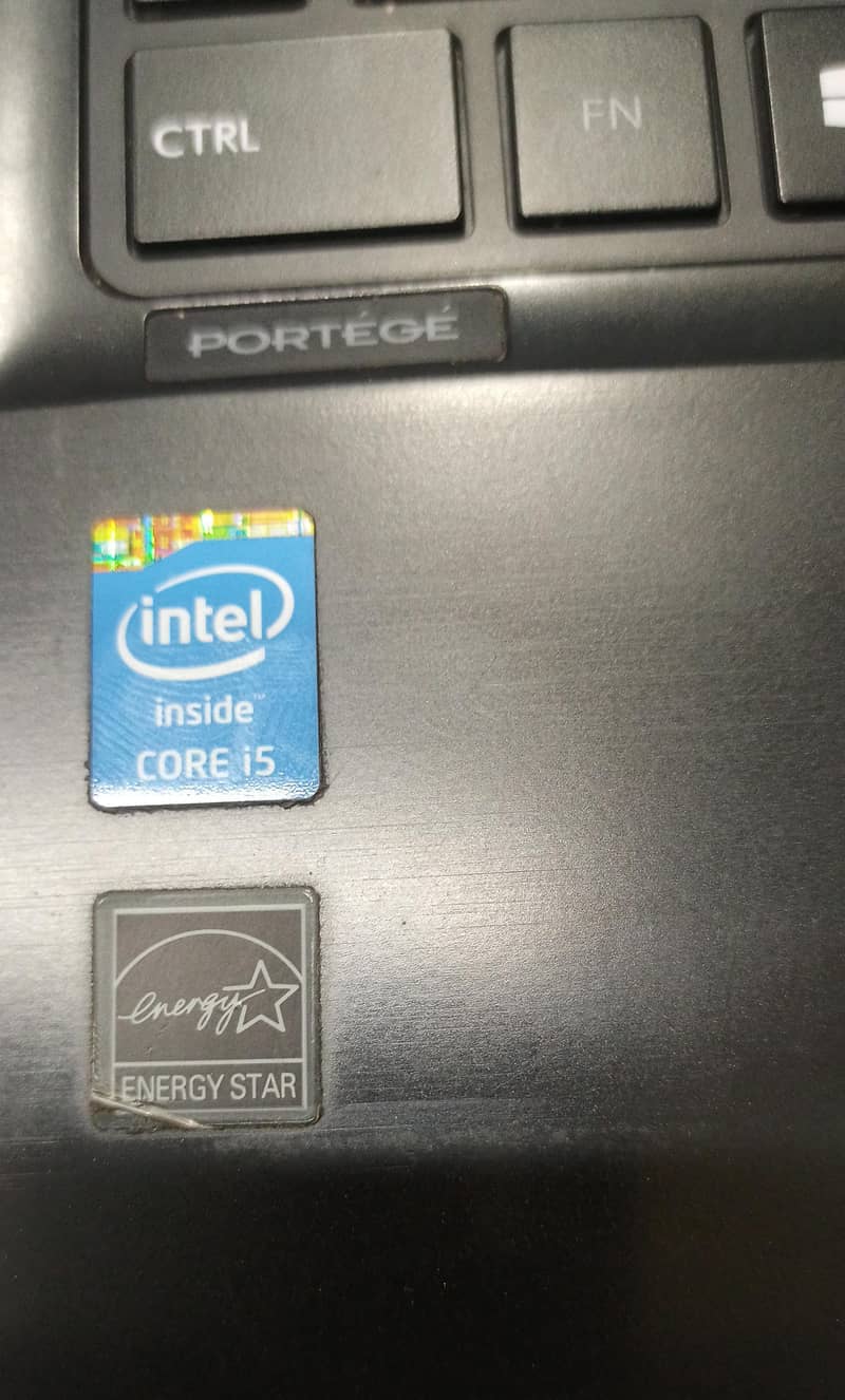 TOSHIBA PORTEGE (Core i5 (4th Gen) 2.60GHz) R-30-A-1CM 1