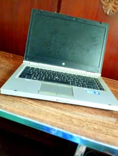 HP laptop for sale neat and clean