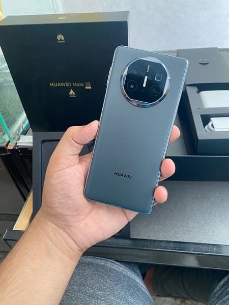 Huawei mate x5 3