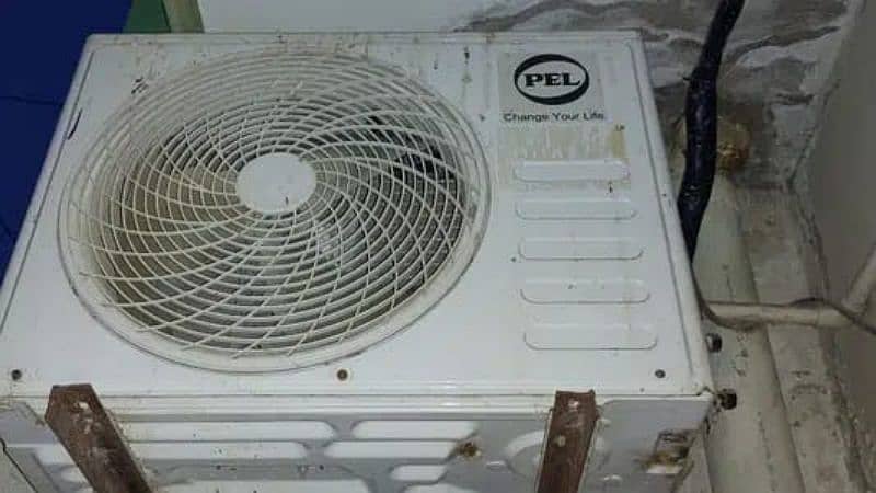 Pel 1 ton DC inverter heat and cooling good condition 1