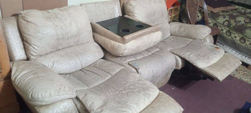 Beautiful three seater sofa 2