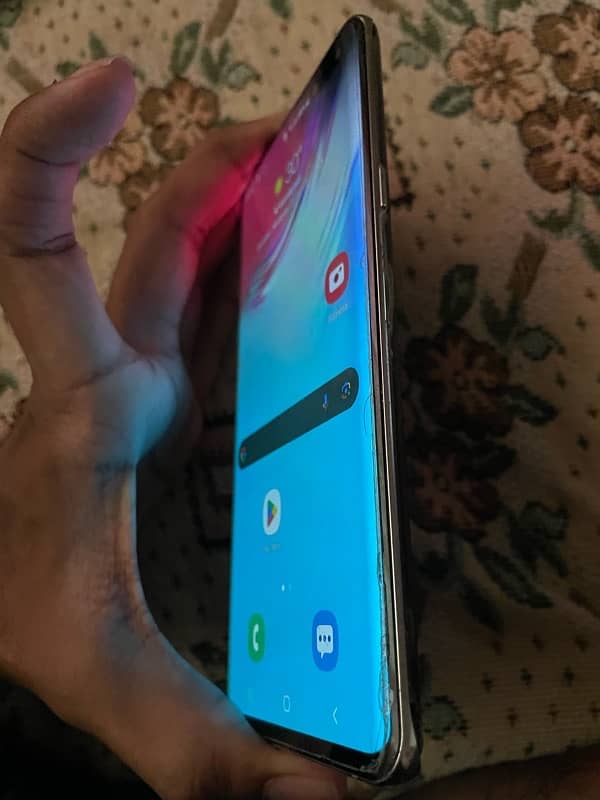 Samsung Galaxy S10 5g 1