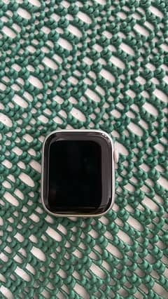 Apple watch series 7 star light brand new better than series 8 ultra