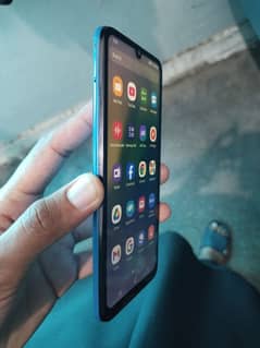 Samsung Galaxy A 30 , 4 gb ram,,, 64 gb rom