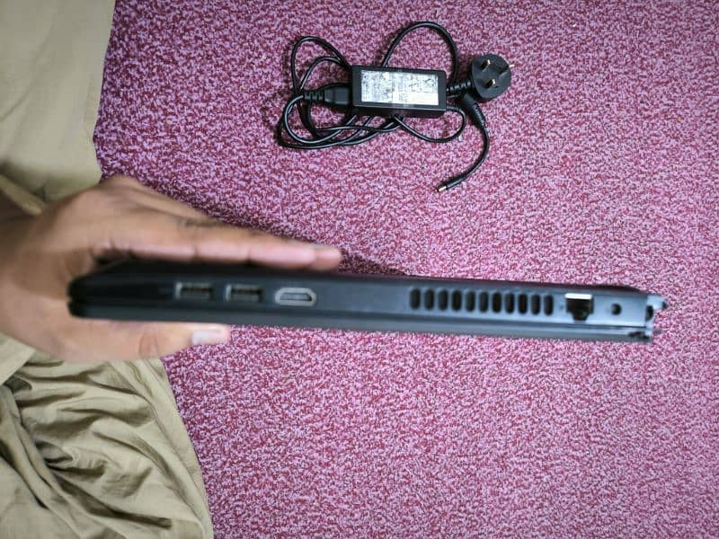 Dell Core i5 7th Gen with 2gb AMD Graphics card Used Laptop 4