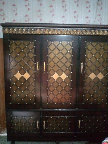 wooden wardrobe 1