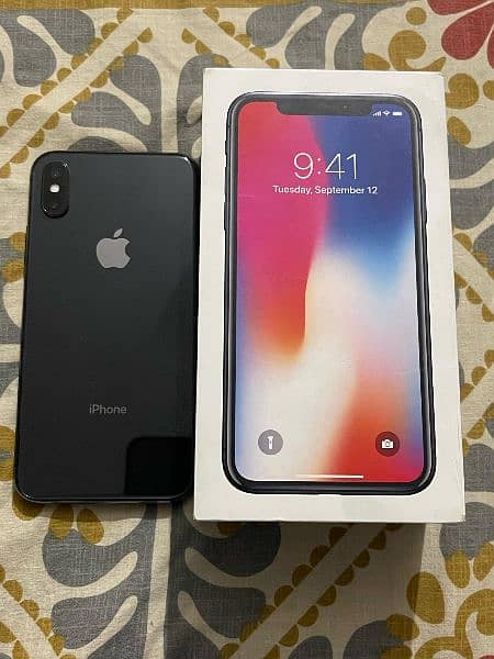 iPhone x ptaproof 256 GB all okay battery health 83 6