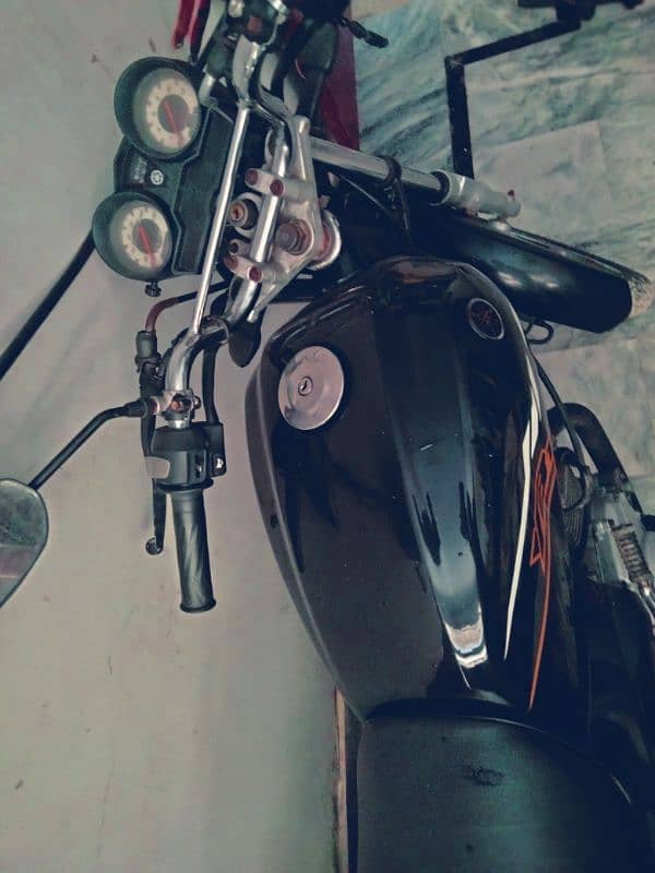 Yamaha yb125z 2020 Karachi no 1st owner better than cg125 3