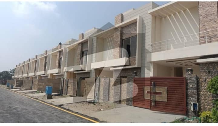 A Prime Location House Of 10 Marla In Rs. 22500000 5