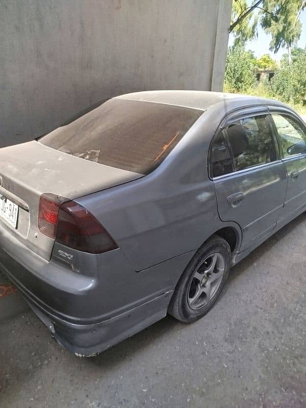 Honda Civic EXi 2005 4