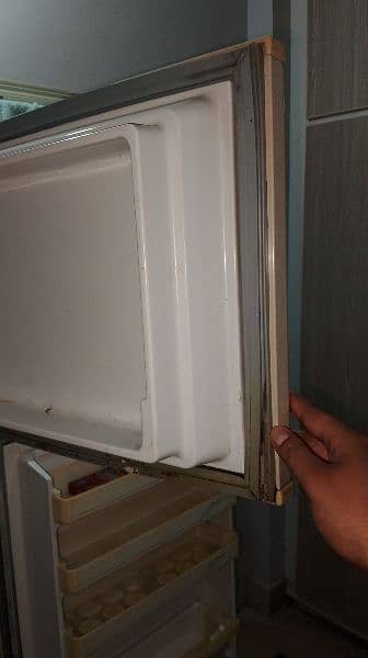 Dawlance Fridge Refrigerator | Best Condition Working Fine 9